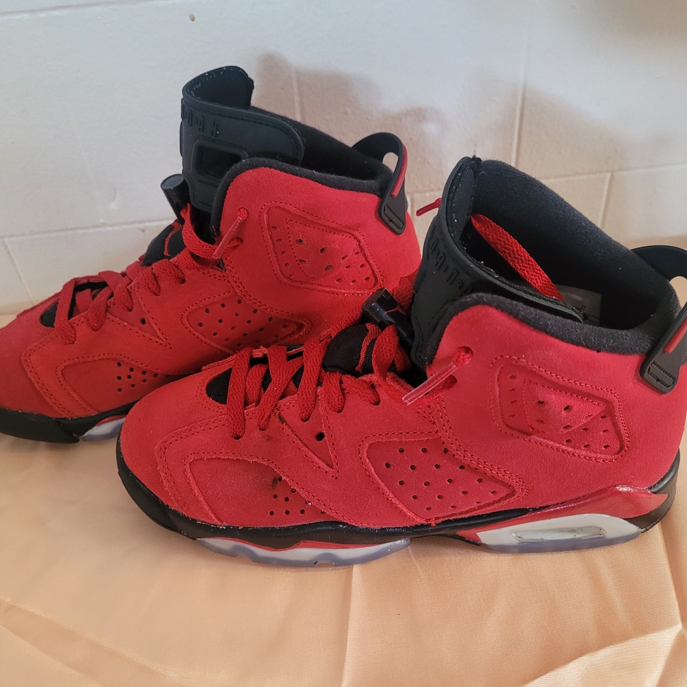 Jordan Kids Sneakers - Red and Black